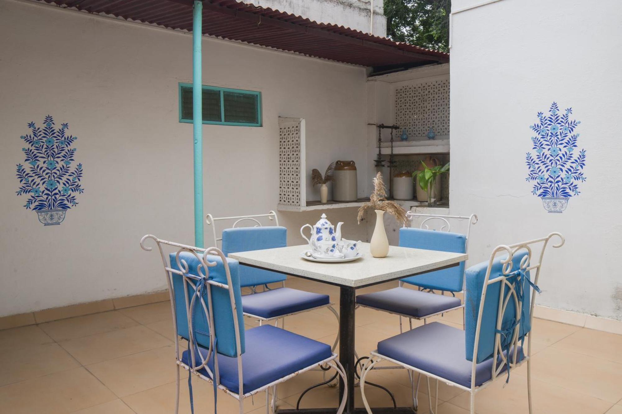 Bedla House- Boutique Heritage Homestay Удайпур Екстериор снимка
