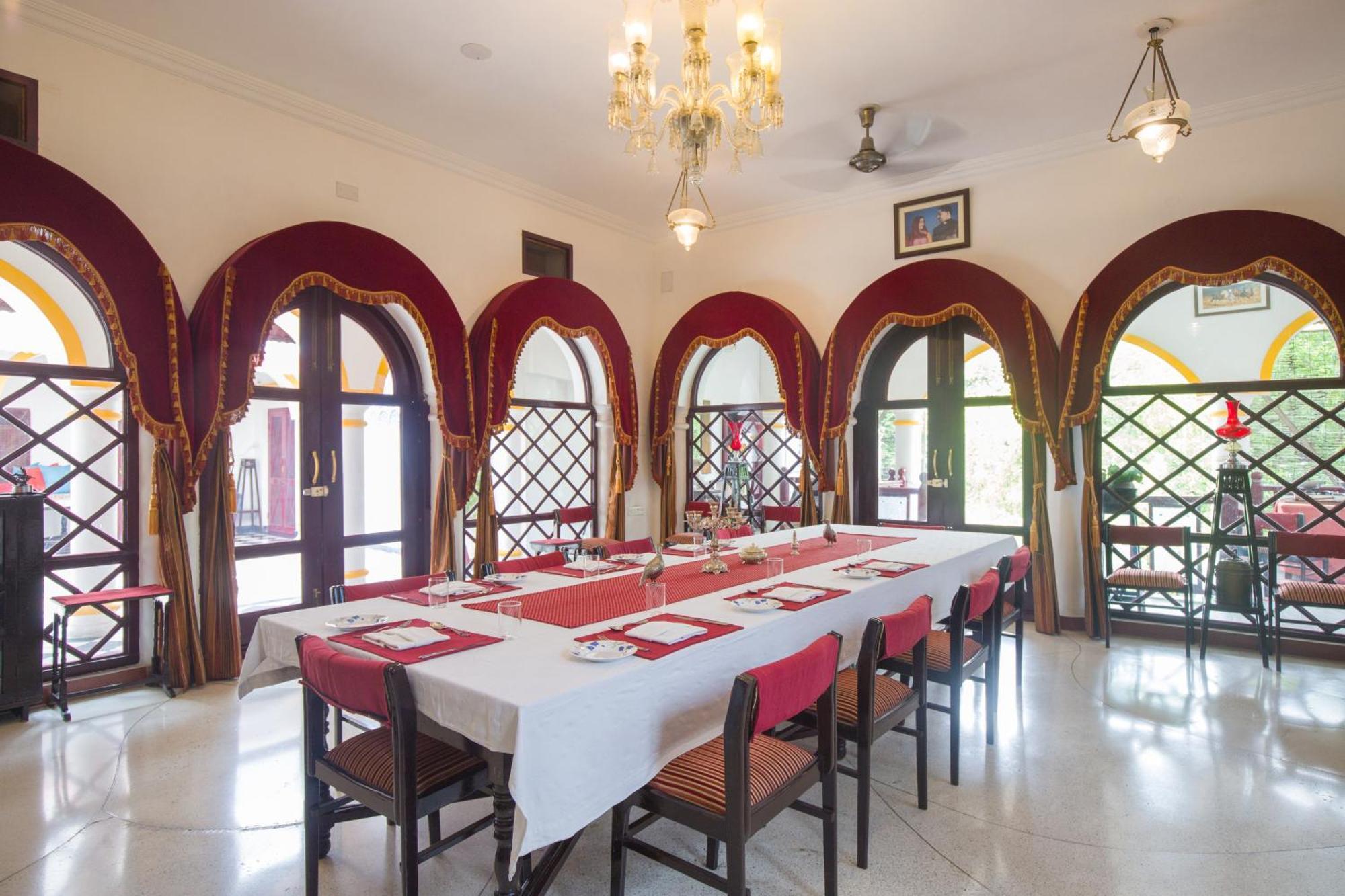 Bedla House- Boutique Heritage Homestay Удайпур Екстериор снимка