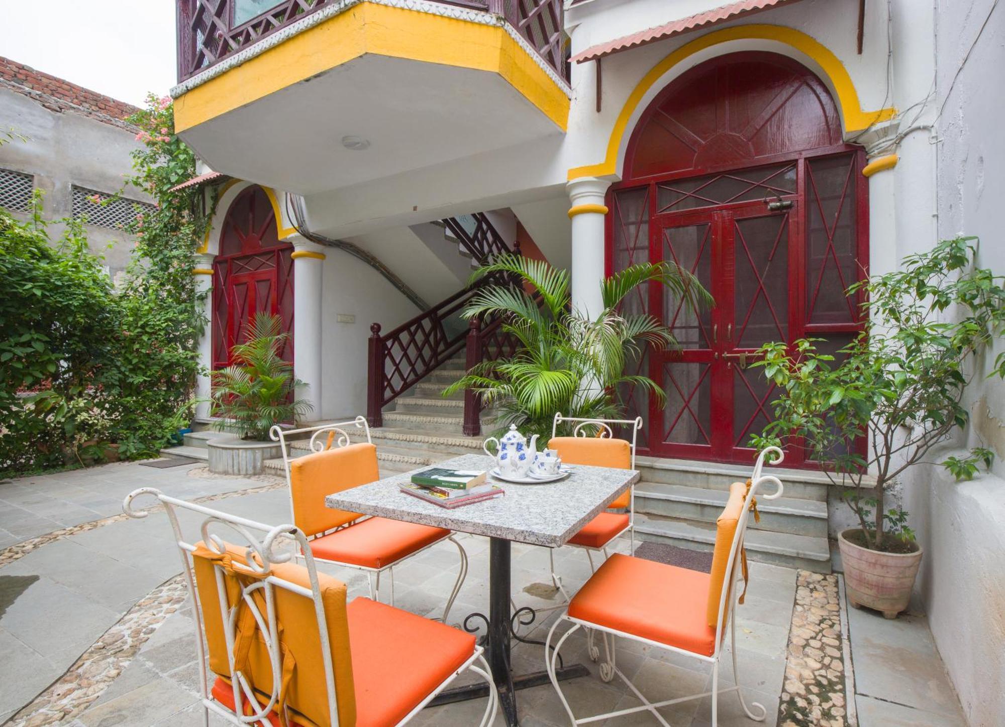 Bedla House- Boutique Heritage Homestay Удайпур Екстериор снимка